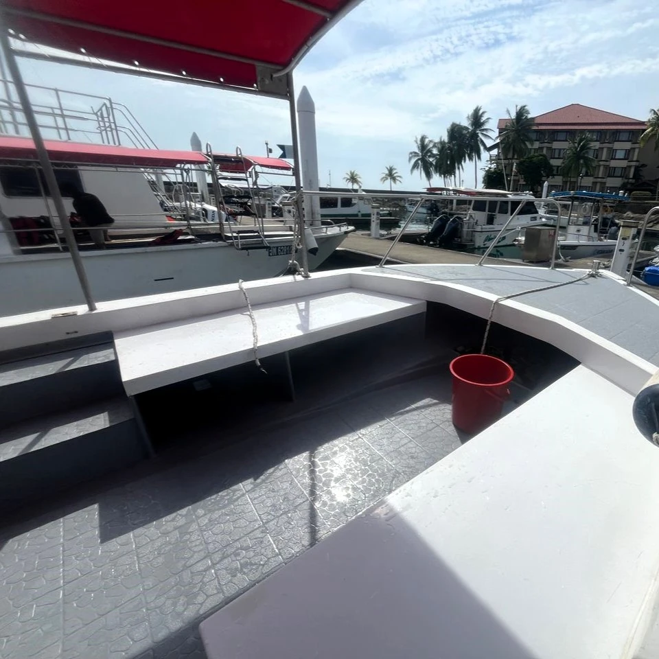 Privte boat charter in Kota Kinabalu with Borneo Dream.