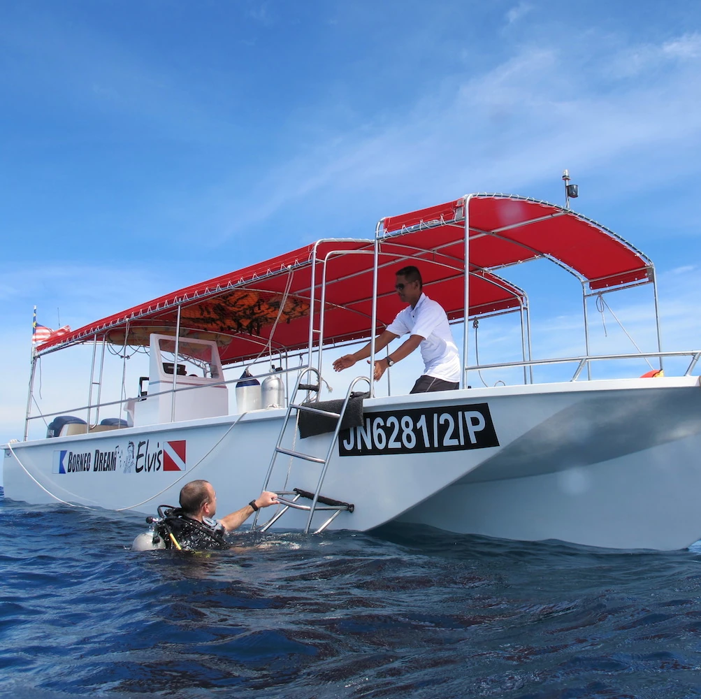 Private Charter Boats in Kota Kinabalu with Borneo Dream.